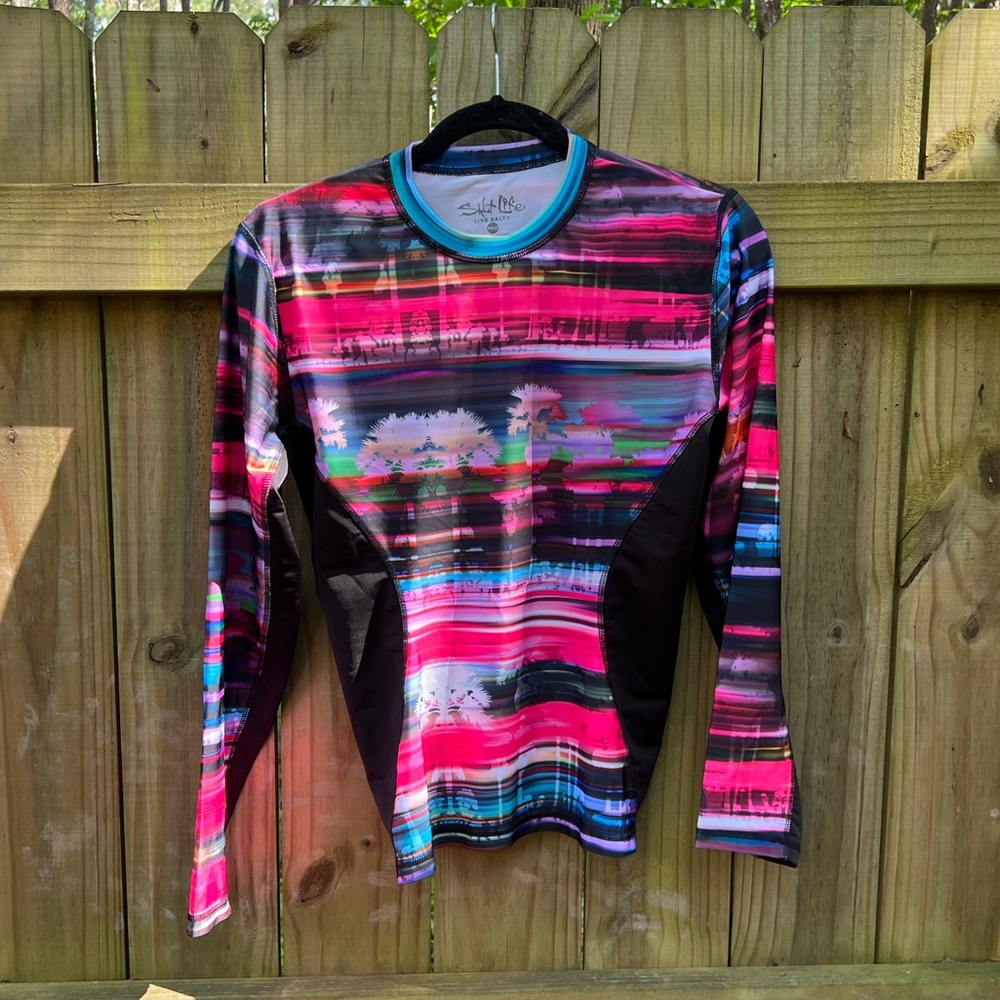 Salt Life Hot Pink Stay Salty Swim Shirt Women’s Medium